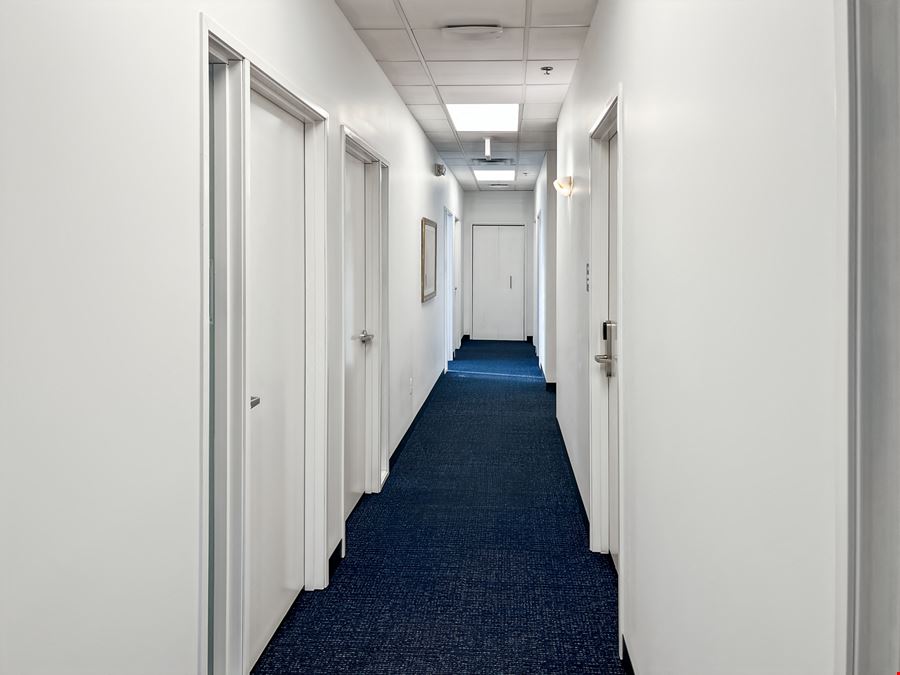 HQ - Novi - Grand River Ave