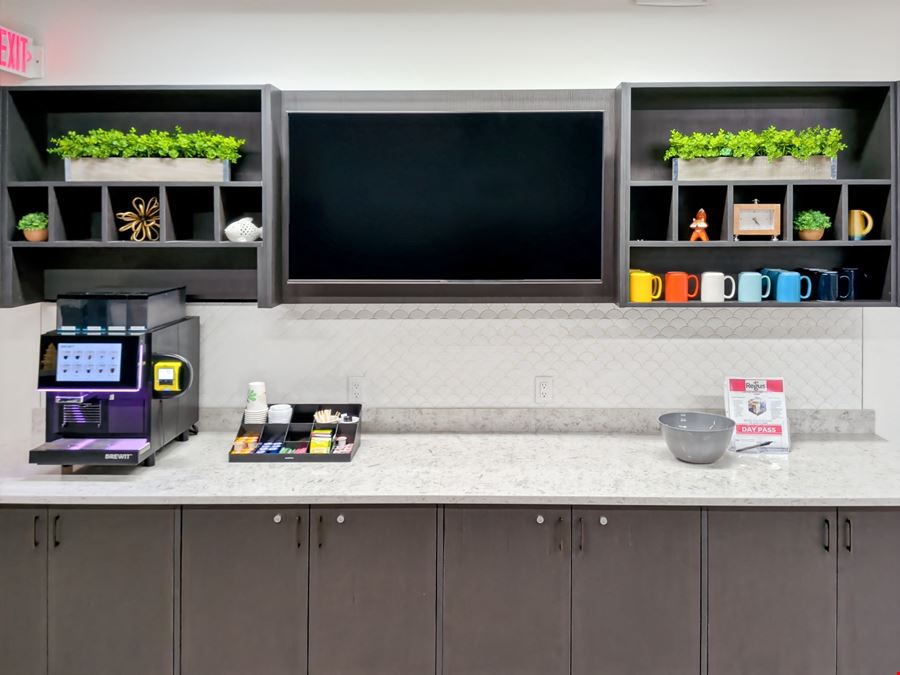 WI, Madison - W. Broadway