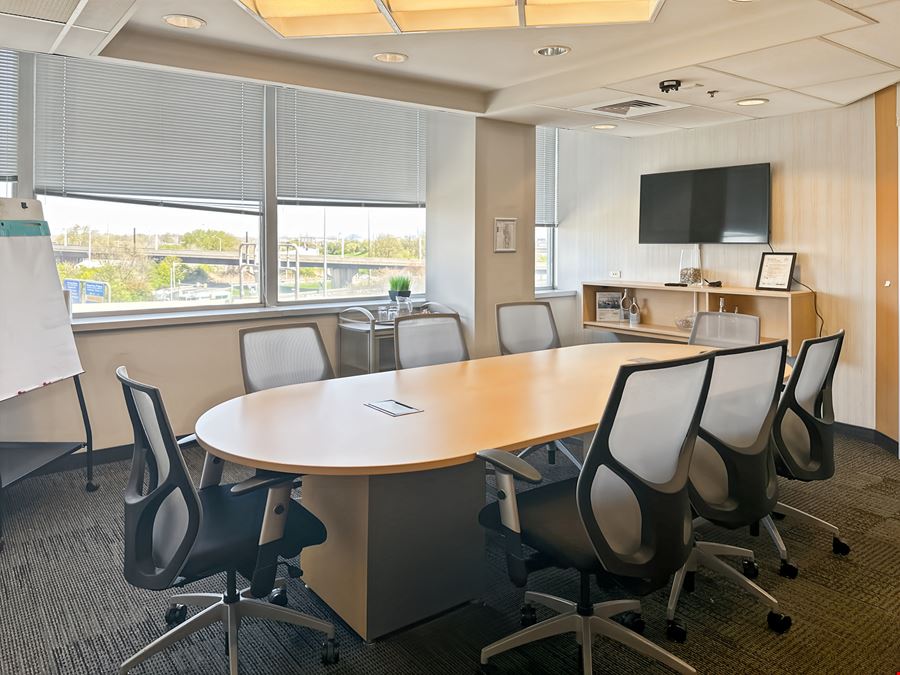 Regus - Philadelphia - International Plaza