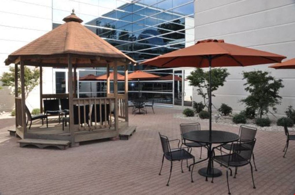 Daetwyler Plaza
