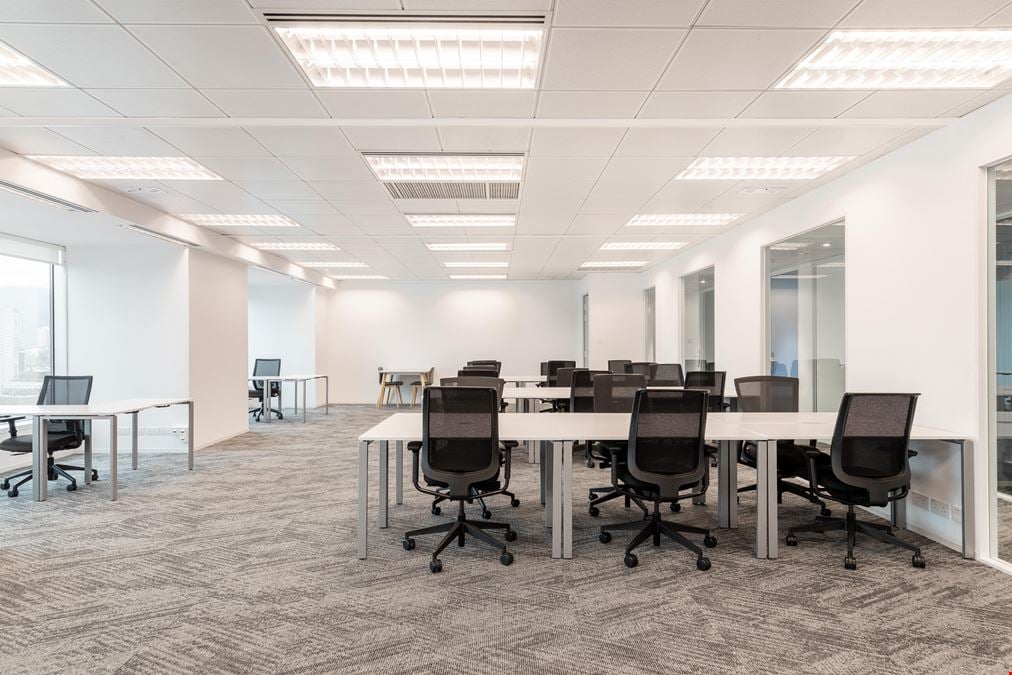 Regus - Novi - Beck Road