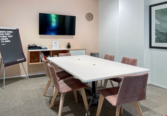 NC, Raleigh - Spaces Crabtree Terrace