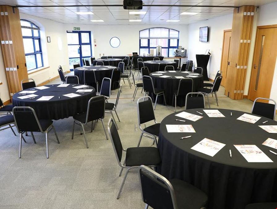 Shout Connect - Meeting & Co-working Space