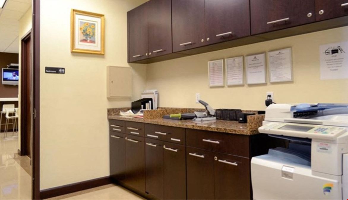 Hampton Business Center - Sheridan