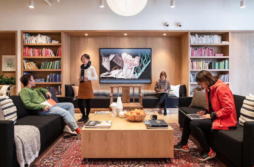 Good World Commercial Plaza