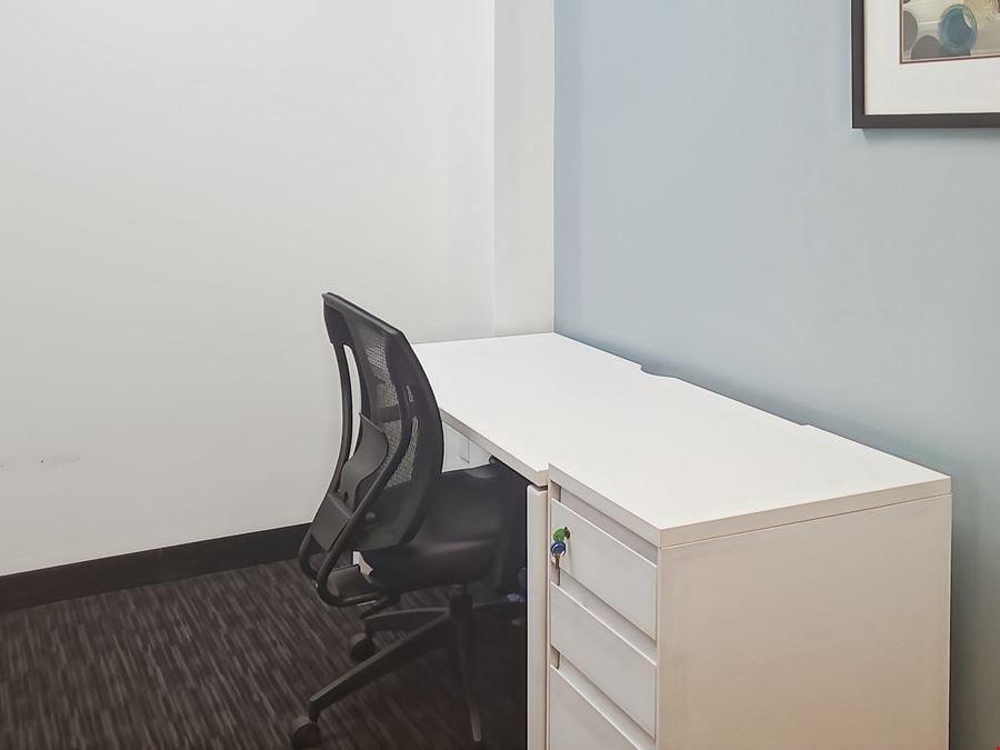 Regus - Richmond Hill