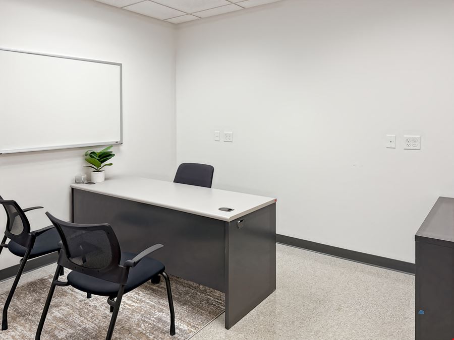 HQ - Grand Rapids - Kenmoor Avenue SE