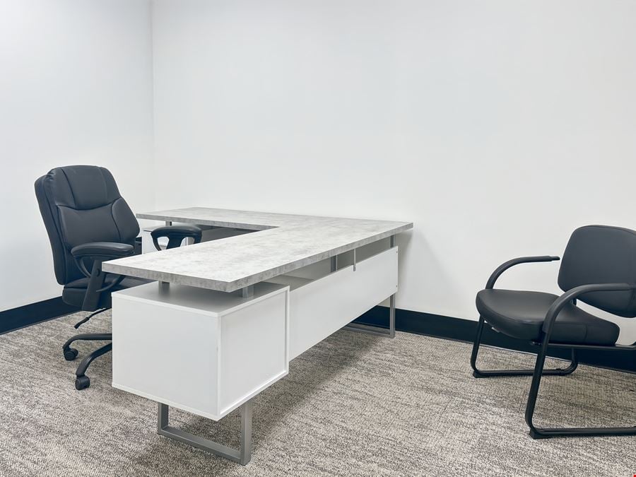 Regus - Crestview - Industrial Drive