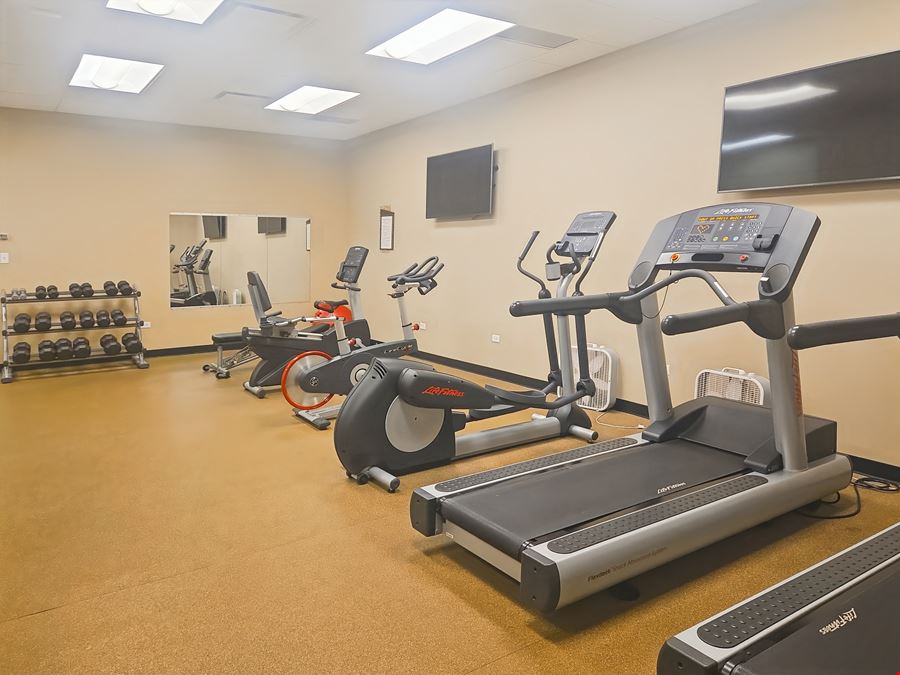 CO, Lakewood - 200 Union