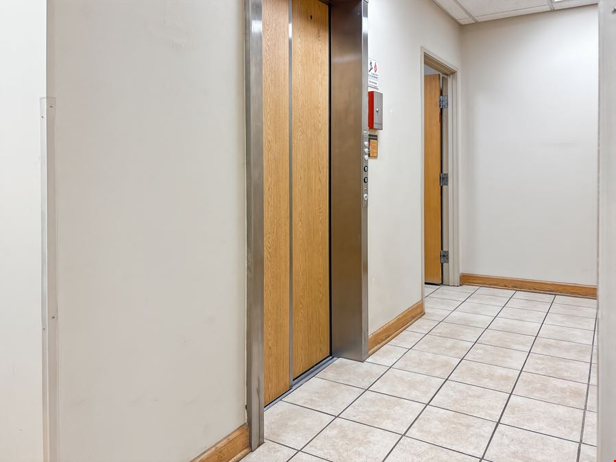 Regus - Valparaiso - Street