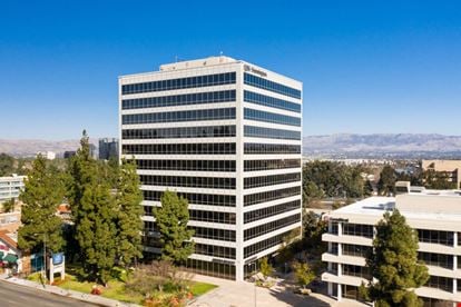 Preview of Woodland Hills Corporate Center Office space for Rent in Los Angeles