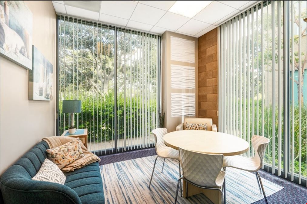 Hera Hub Irvine Coworking