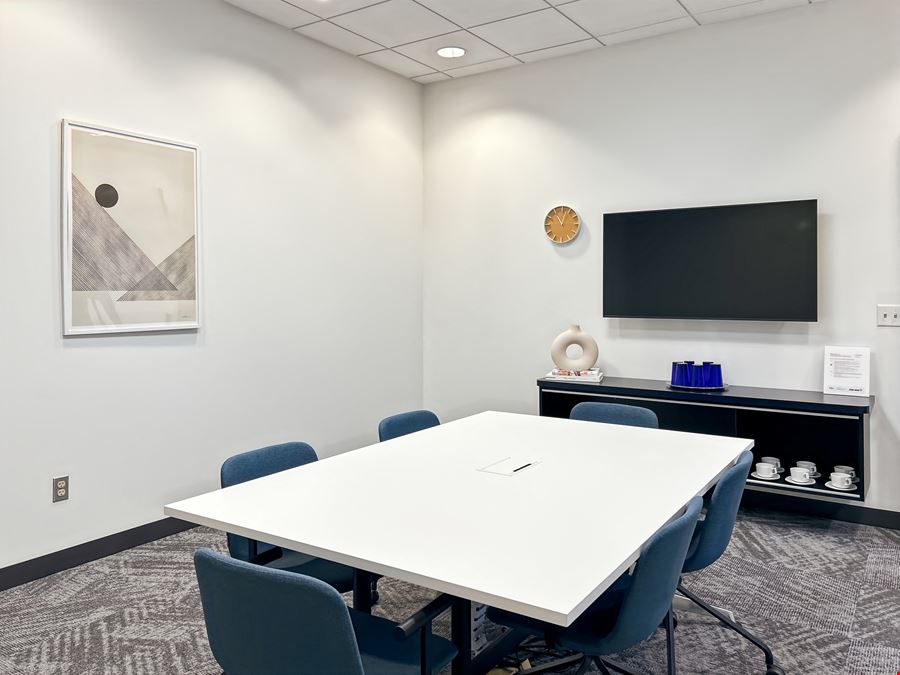 IL, Swansea - Wolf Creek Drive