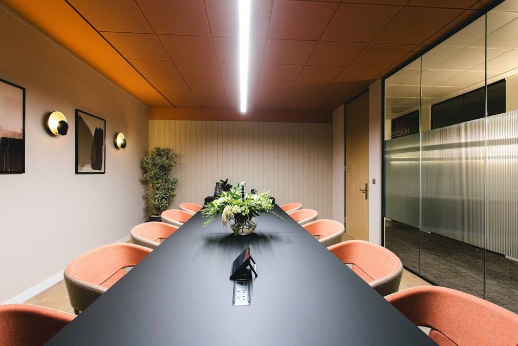 Orega - Leeds - Broad Gate