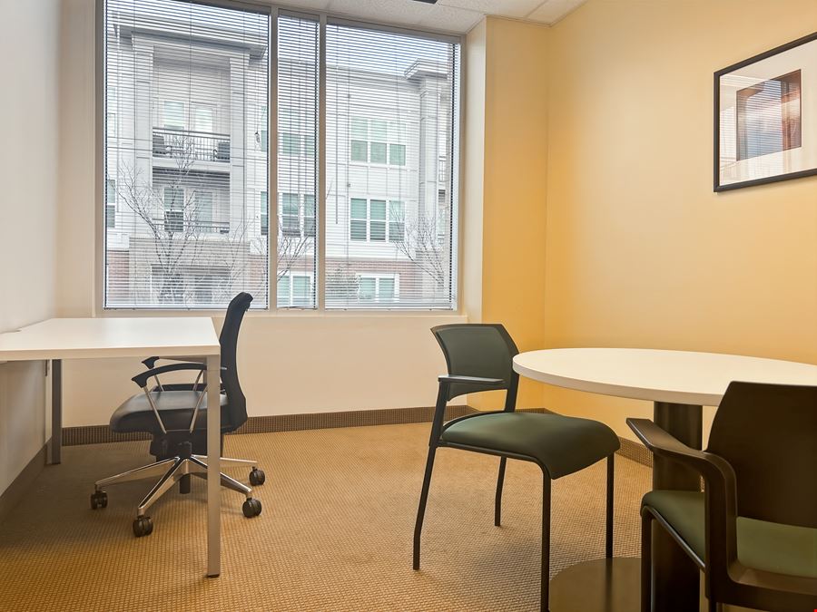 Regus - Charlotte - Toringdon