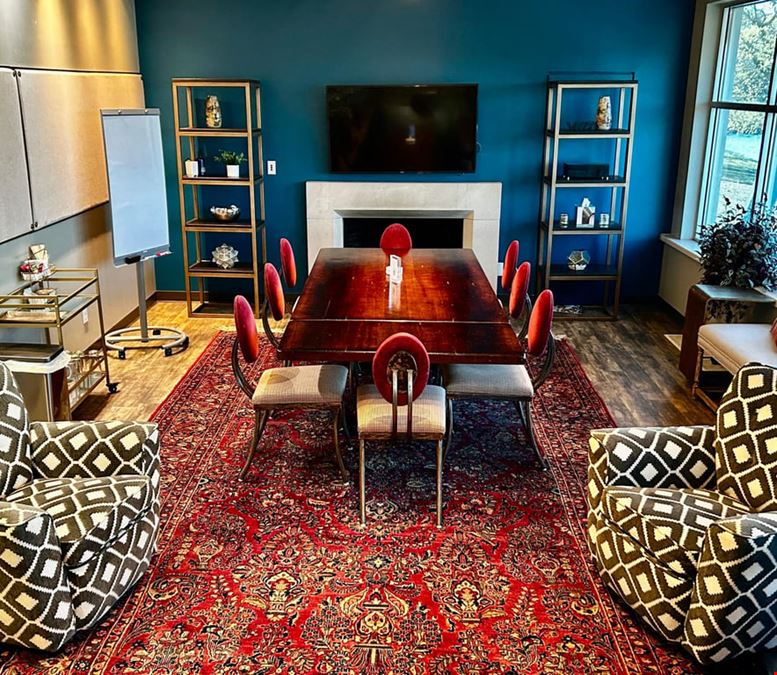 Fireside Lounge