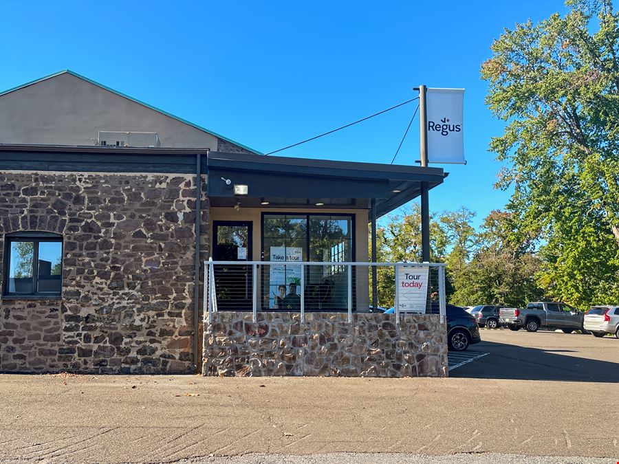 PA, Yardley - W College Avenue