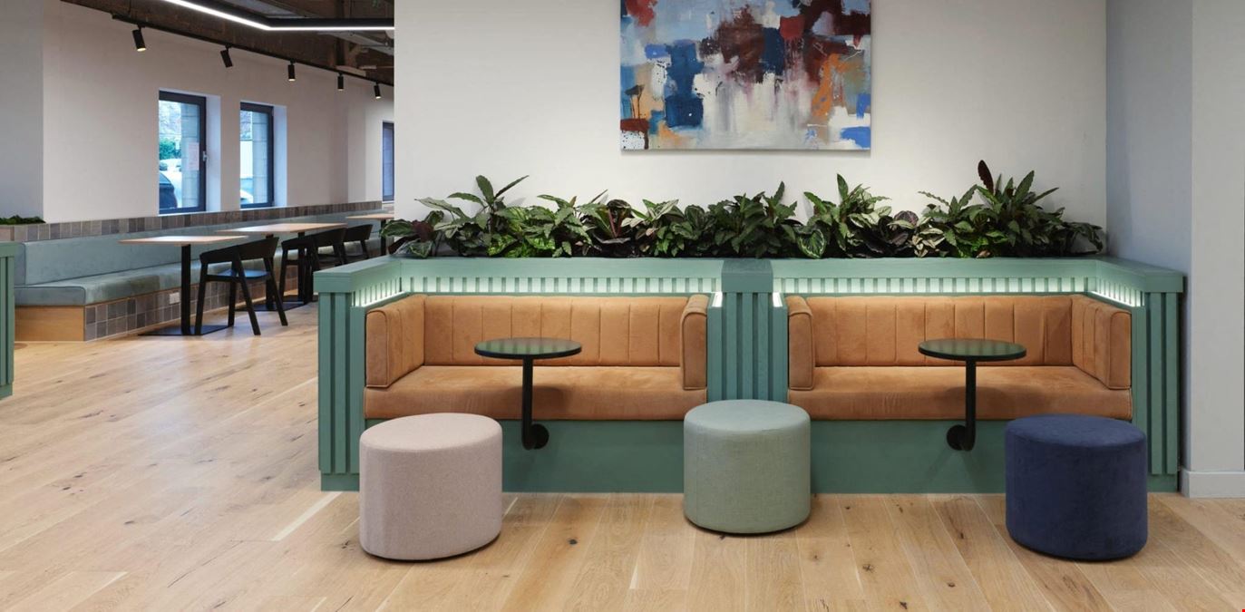 Clockwise - Cheltenham