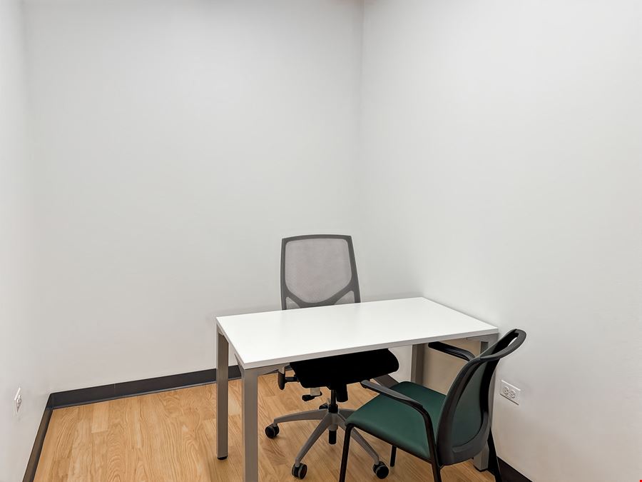 Regus - Chicago - Goose Island