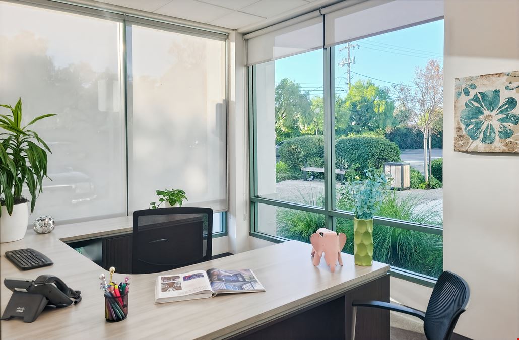 CA, Novato - Bel Marin Keys Blvd