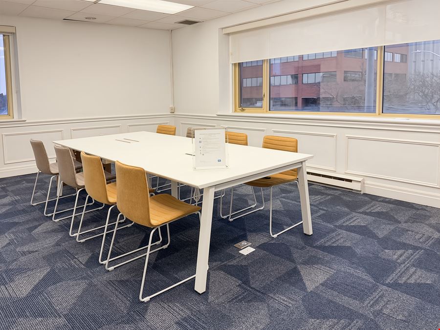 ON, St Catharines - Queen St