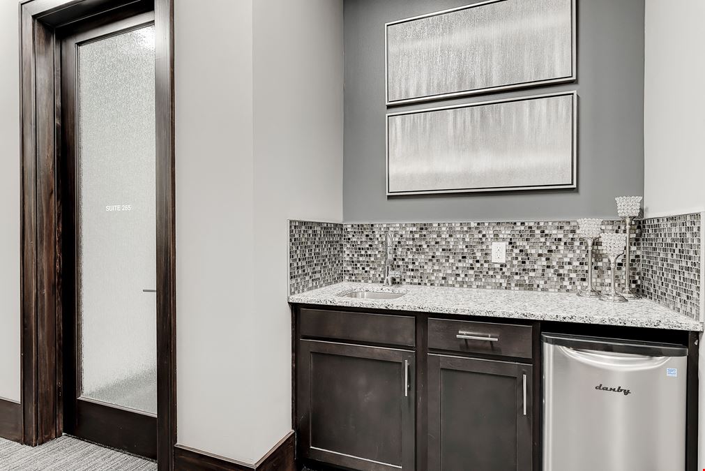 Link Office Suites at WestClay