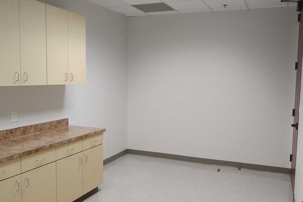 4100 Spring Valley Rd