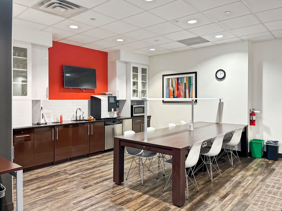 MN, Edina - Grandview Square