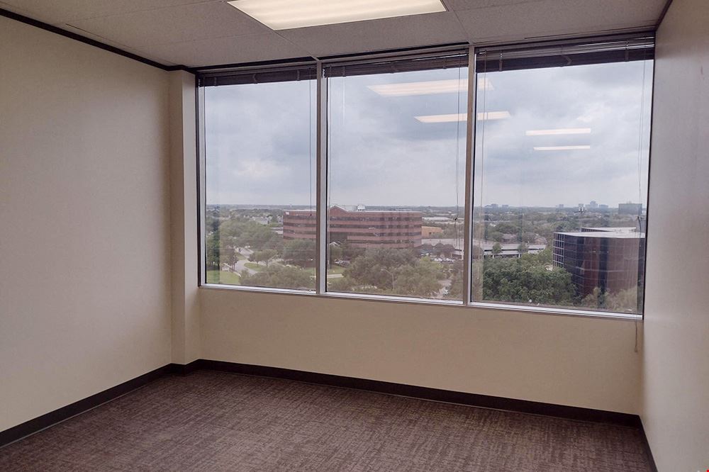 Workstyle Flexible Spaces - 11011 Richmond Ave