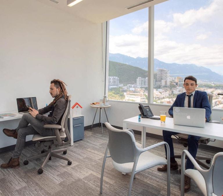 IOS Offices - Torre KOI