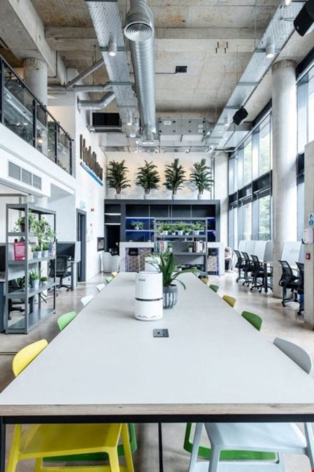 Hubflow - Gallery Building