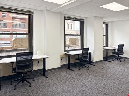 Regus - Indianapolis - Meridian St