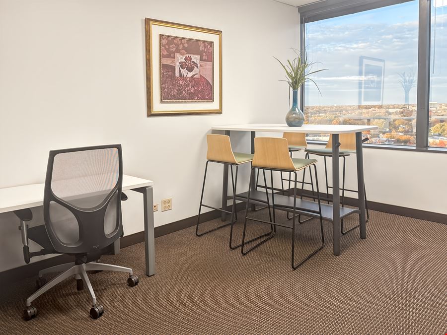 HQ - Schaumburg - 1600 Corporate Centre