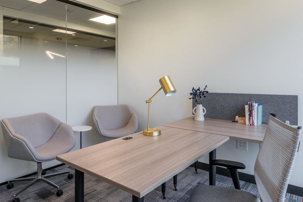 Private Office 01