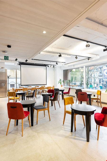 Silversquare  Louise