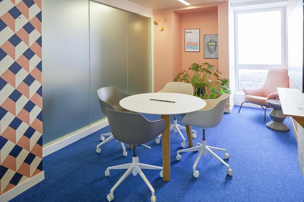 Wojo - Champs Elysées Paris 8ème