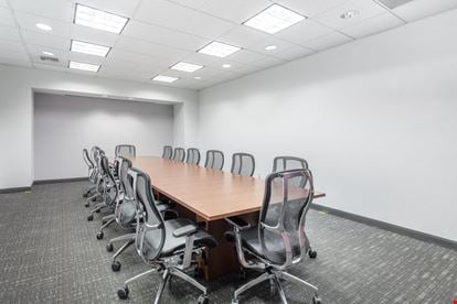 Regus - Las Vegas - Howard Hughes Parkway