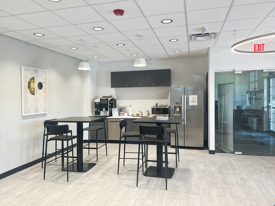 WI, Delafield - Sun Valley Dr