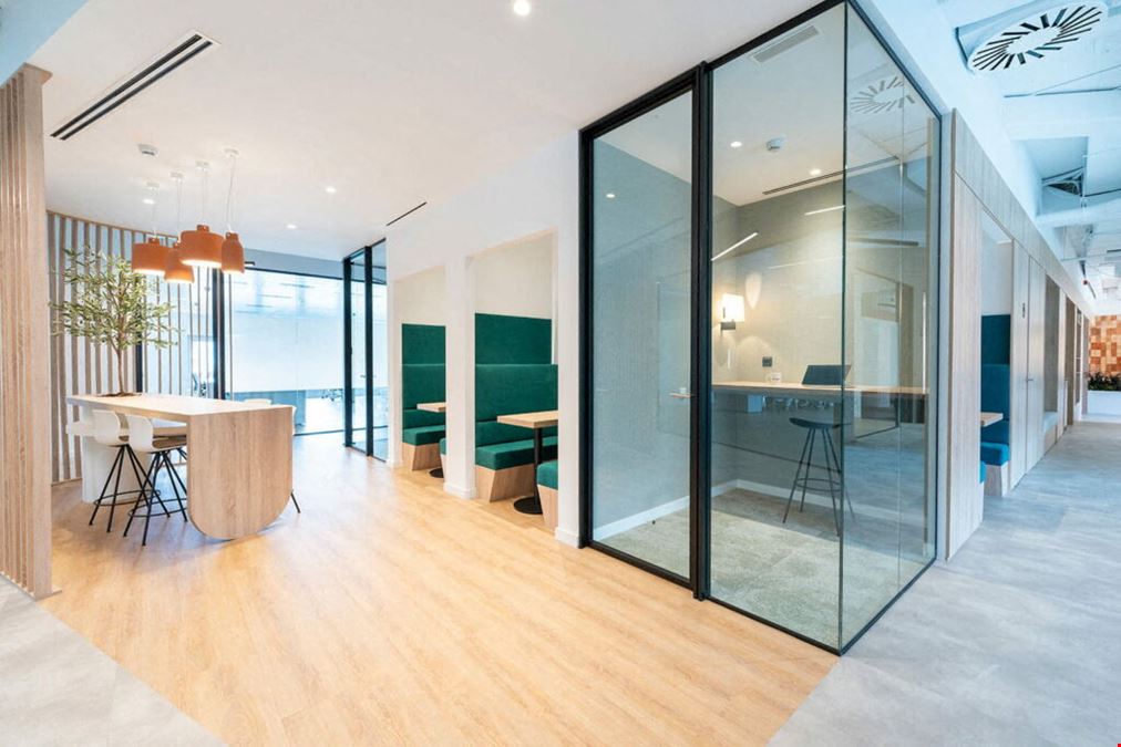 Lexington - Diagonal 545 - L'illa Complex