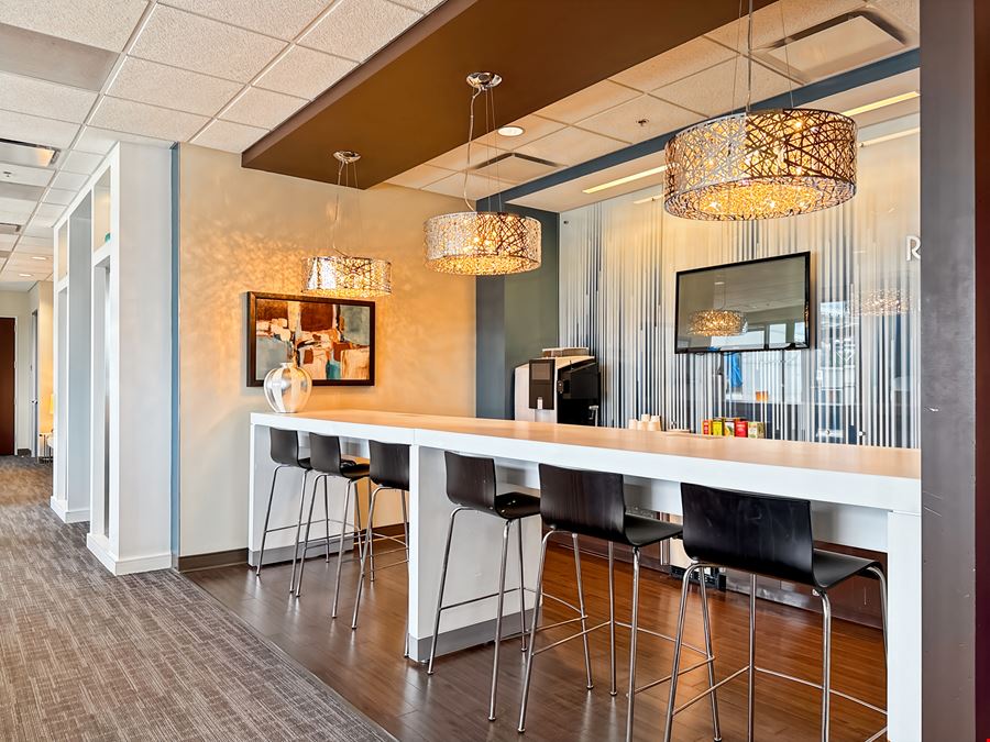 MN, St. Louis Park - West End