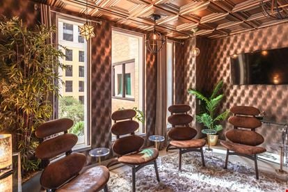 Preview of Quest Workspaces - Ponce de Leon Office space for Rent in Coral Gables