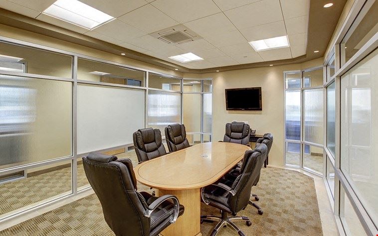 6 Person West Meeting Room at Anaheim Hills
