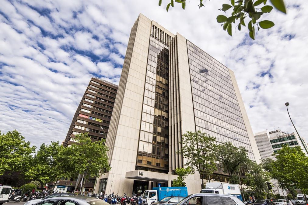 Lexington - Castellana 141