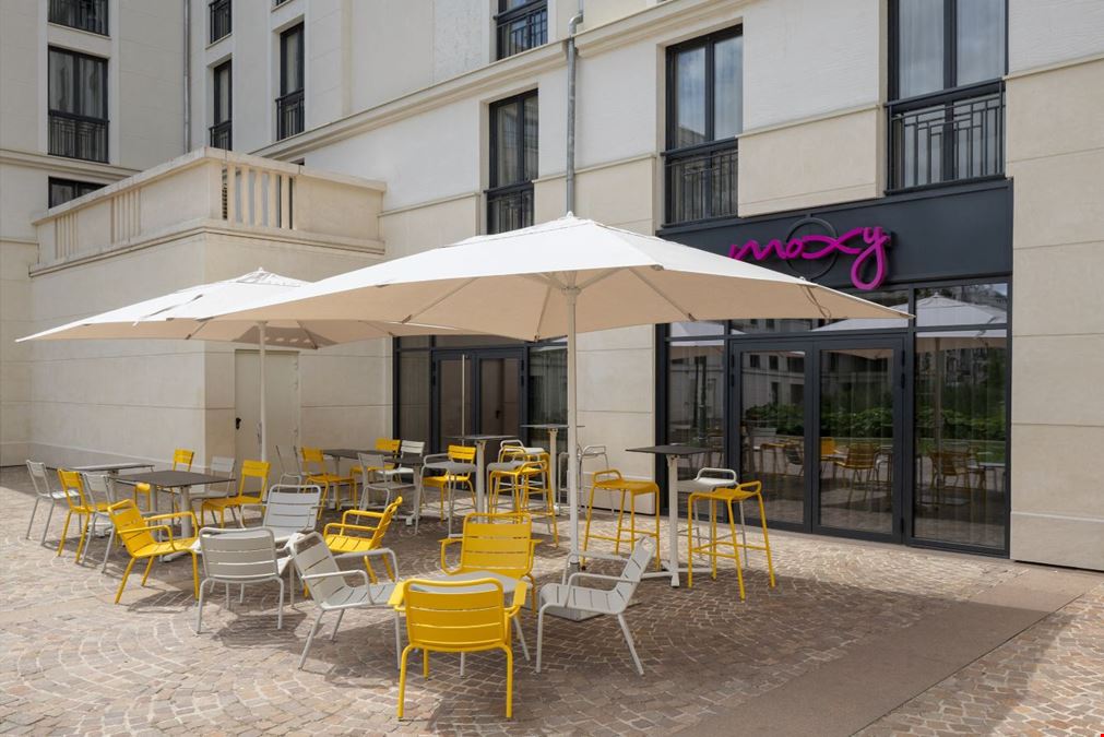Moxy Paris Clamart