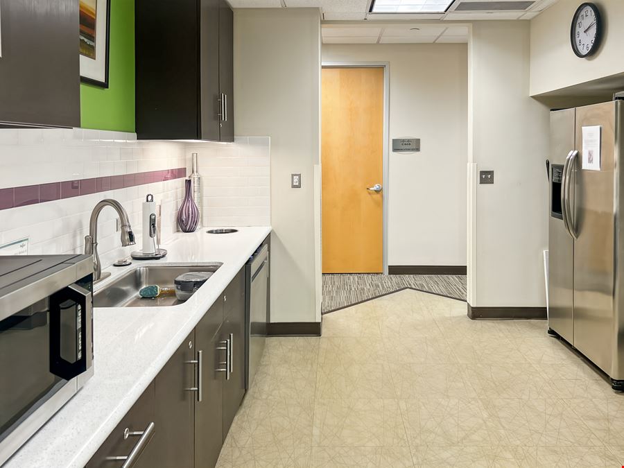 Regus - Ann Arbor – South State Commons