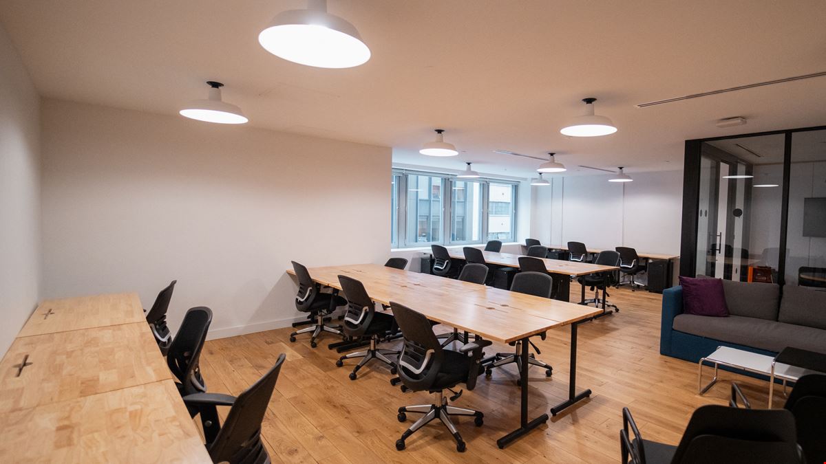 Corporate Suites 880 3rd Avenue