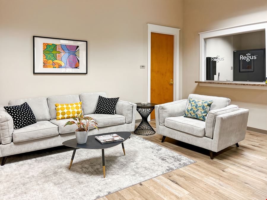 FL, Gainesville - East University Avenue