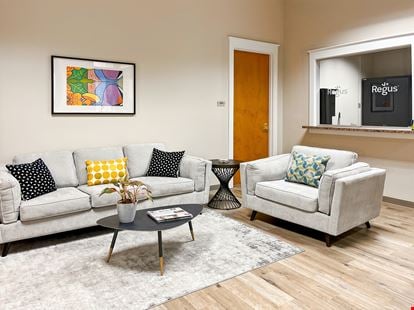 Regus - Gainesville - East University Avenue