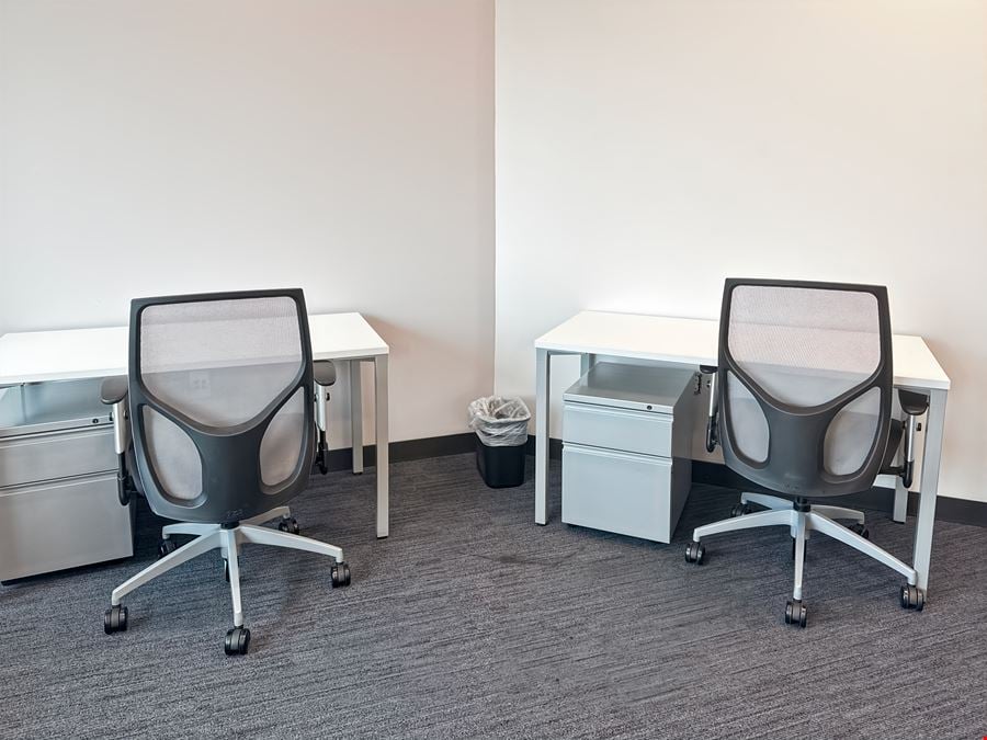 LA, New Orleans - Place St. Charles