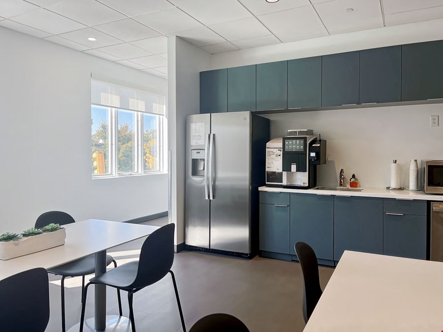 NJ, Englewood - W Palisade Ave